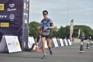 BIB: 10132
                            <button type="button" onclick="openModal(4914855)" class="btn btn-primary btn-sm float-right btn-popup" data-toggle="modal" data-target=".modal-high-quality">
                        <i class="fas fa-shopping-cart"></i> Add to Cart
                    </button>
                                            <button type="button" onclick="isThisMe(4914855, true)" class="btn btn-success btn-sm float-right btn-popup btn-isme hidden" data-toggle="tooltip" data-placement="bottom" title="นี่คือรูปของคุณใช่ไหม คลิกที่นี่เพื่อเอาเข้าอัลบั้ม">
                        <i class="fas fa-plus"></i> Add to album
                    </button>
                    <button type="button" onclick="isThisMe(4914855, false)" class="btn btn-warning btn-sm float-right btn-popup btn-isnotme hidden">
                        <i class="fas fa-ban"></i> Remove from album
                    </button>